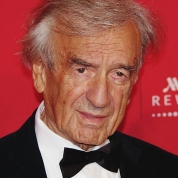 Elie Wiesel. Sursă foto: Wikipedia